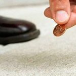 Dream interpretation of collecting paper money from the ground